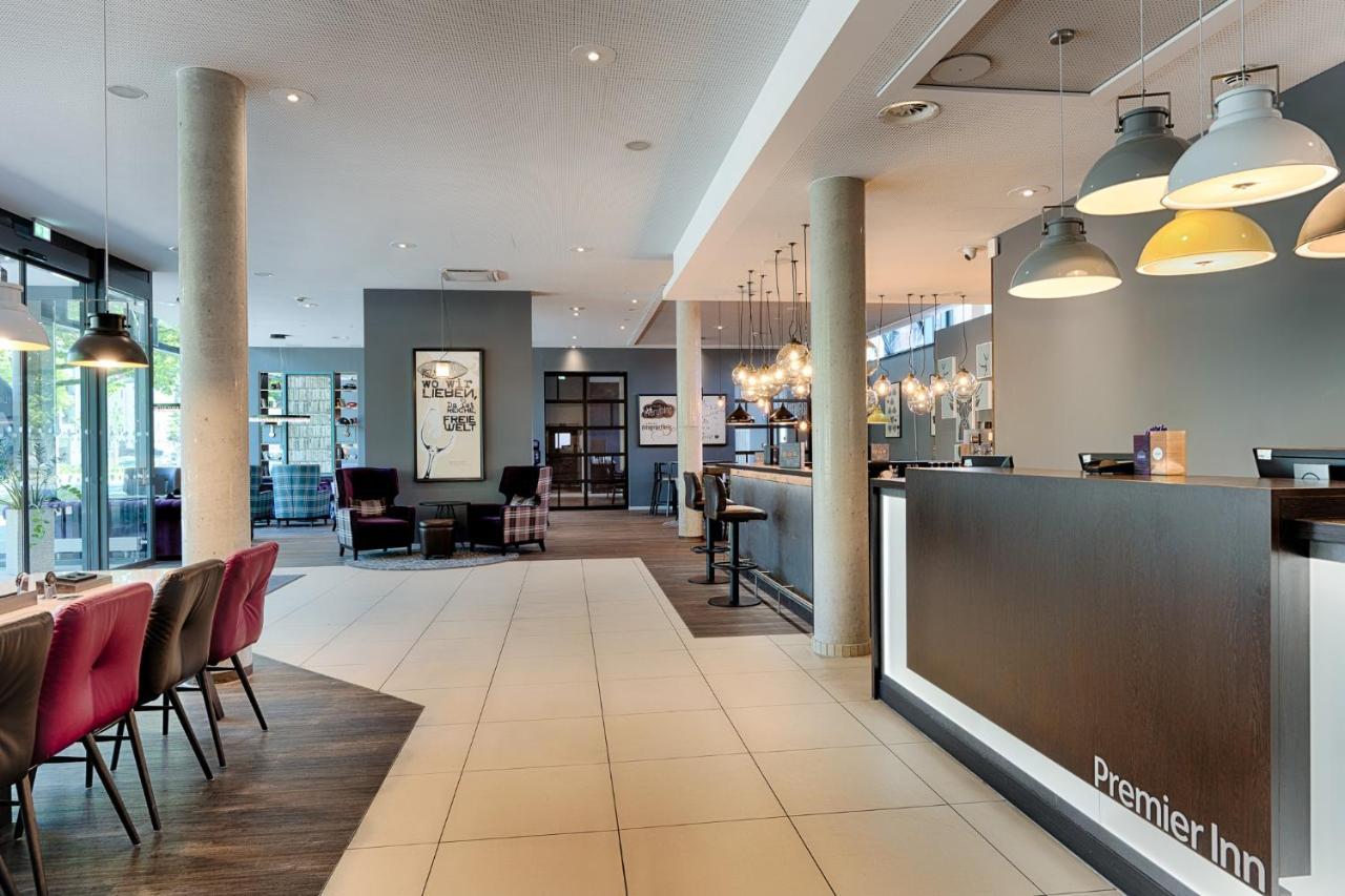 Premier Inn Hannover City University Экстерьер фото